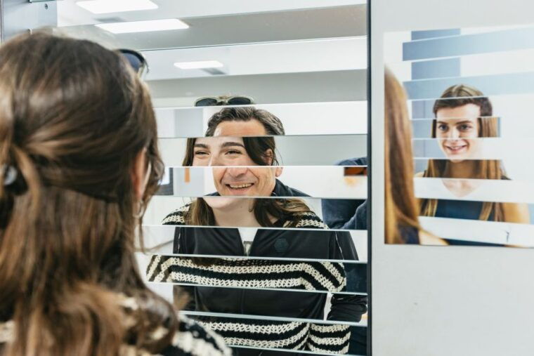 split-museum-of-illusions-entrance-ticket