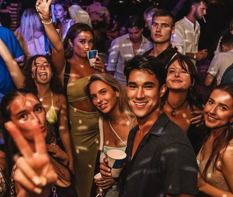 split-night-boat-party-with-free-shots-dj-and-after-party