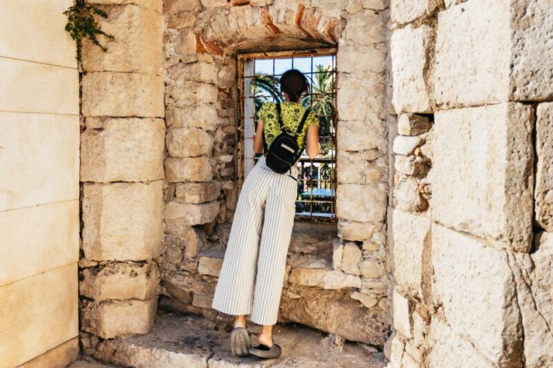 split-old-town-and-diocletian-palace-walking-tour
