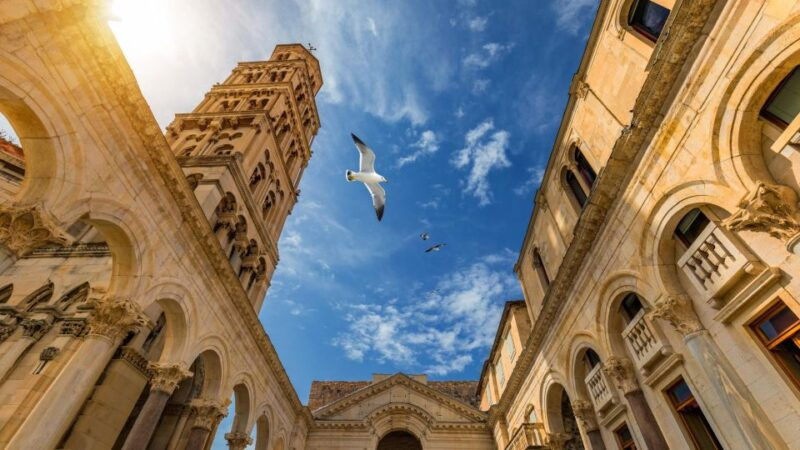 split-old-town-diocletians-palace-earlybird-walking-tour