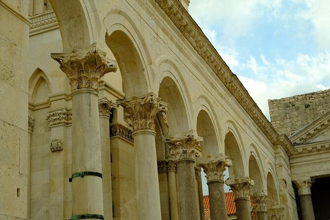 split-old-town-walking-tour-small-group