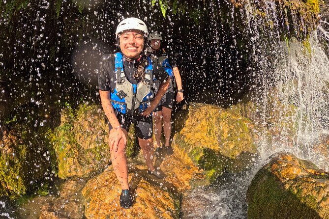 split-omis-rafting-adveture-cliff-jumping-cave-visit-river-cetina-2