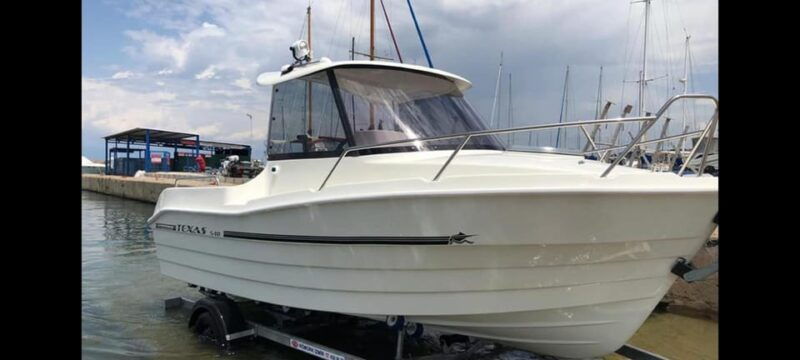split-private-boat-charter-create-your-own-itinerary