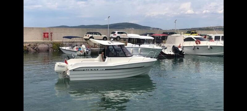 split-private-boat-charter-create-your-own-itinerary