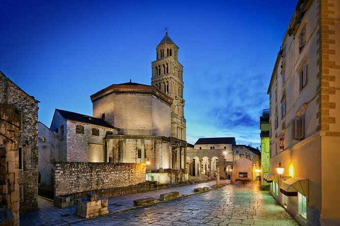 split-private-excursion-from-dubrovnik-with-mercedes-vehicle