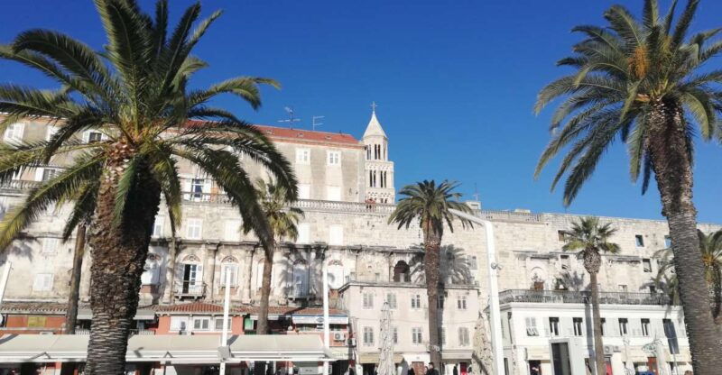 split-private-walking-tour-and-diocletians-palace