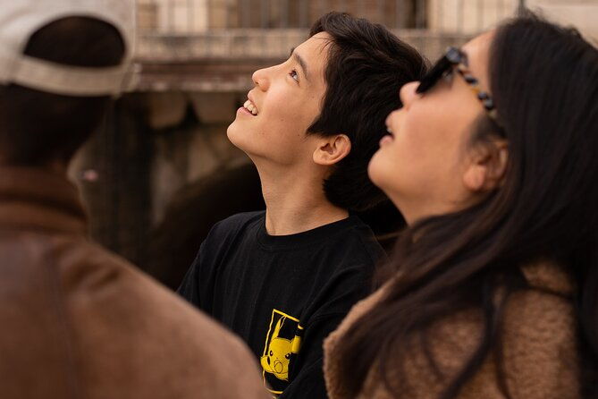 split-private-walking-tour-for-families-with-kids-from-5-17-years-2