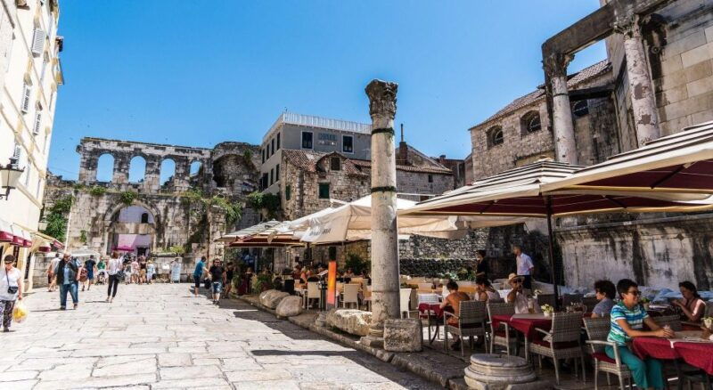 split-private-walking-tour