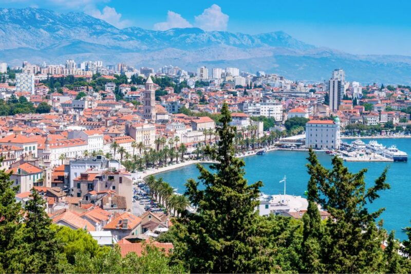 split-private-walking-tour-with-a-guide