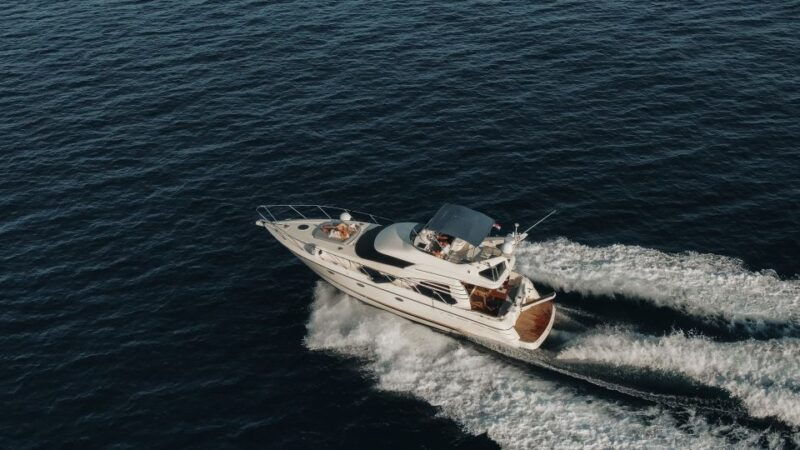split-private-yacht-day-trip