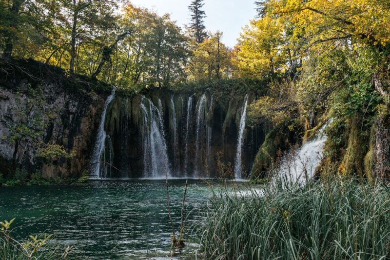 split-self-guided-plitvice-lakes-day-tour-with-boat-ride