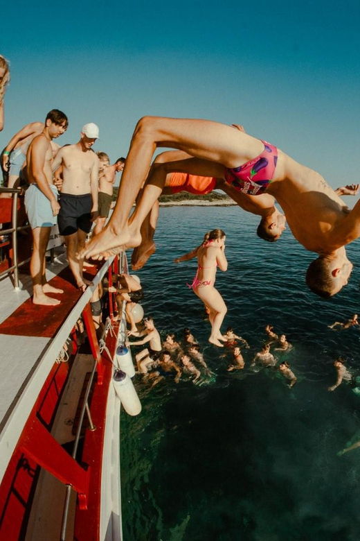 split-sunset-boat-party-with-live-djs-and-blue-lagoon-swim