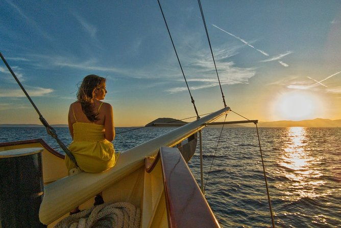 split-sunset-cruise-with-live-music