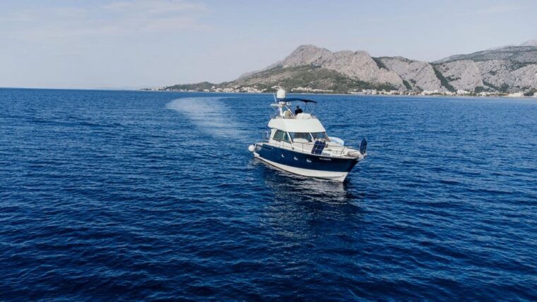 split-to-dalmatian-islands-private-luxury-yacht-tour