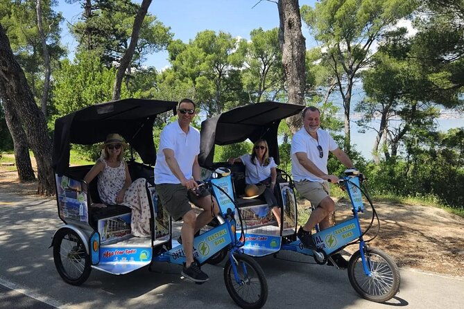 split-tour-in-private-electric-rickshaw