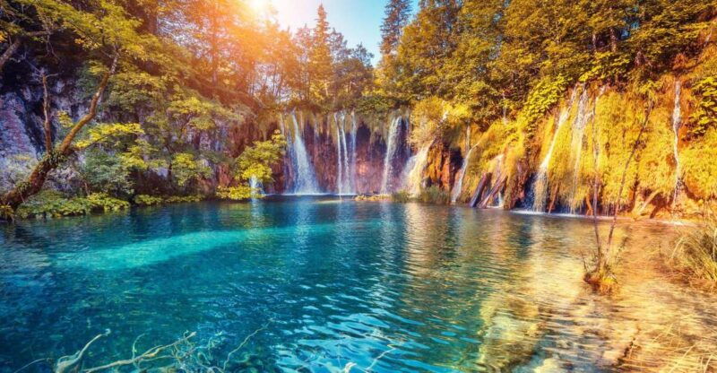 split-transfer-to-zagreb-with-plitvice-lakes-entry-tickets