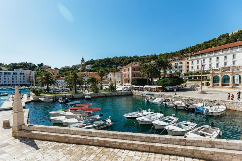 split-trogir-blue-cave-mamma-mia-hvar-and-5-island-tour