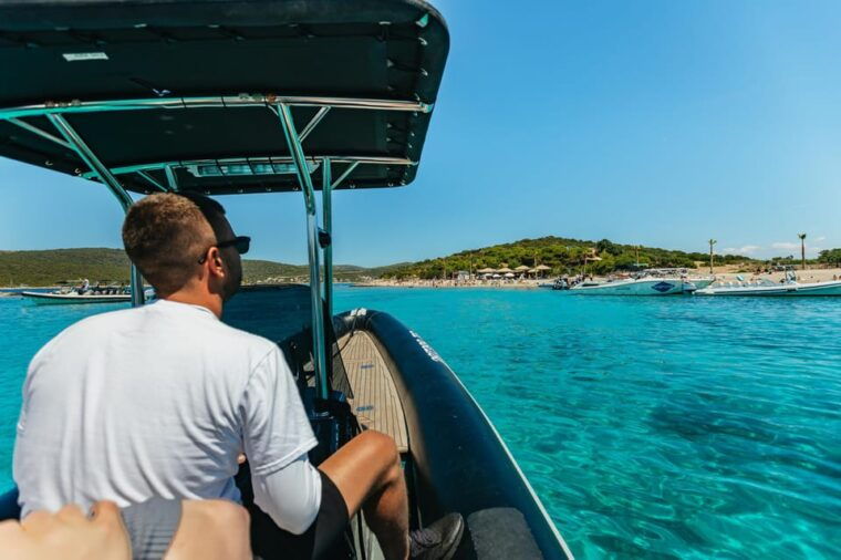 split-trogir-blue-cave-mamma-mia-hvar-and-5-island-tour