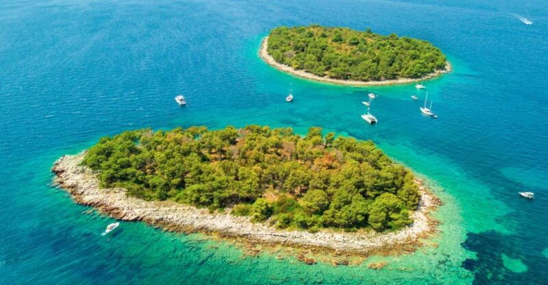 split-trogir-blue-lagoon-and-3-islands-speedboat-tour-2