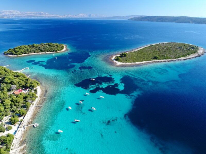 split-trogir-blue-lagoon-and-3-islands-speedboat-tour-2