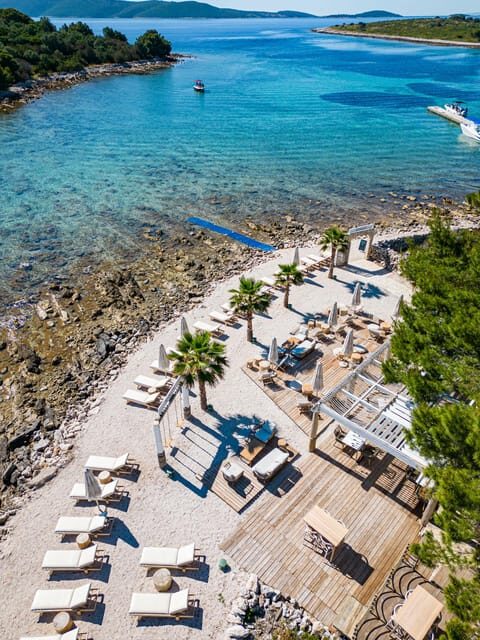 Split/Trogir: Half-Day(5 hours) 3-Island Speedboat Adventure - Who Is This Tour Best For?