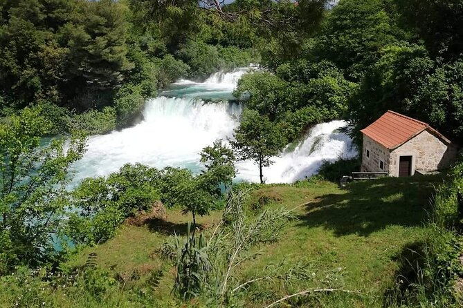 split-trogir-krka-waterfalls-swimming-in-primosten