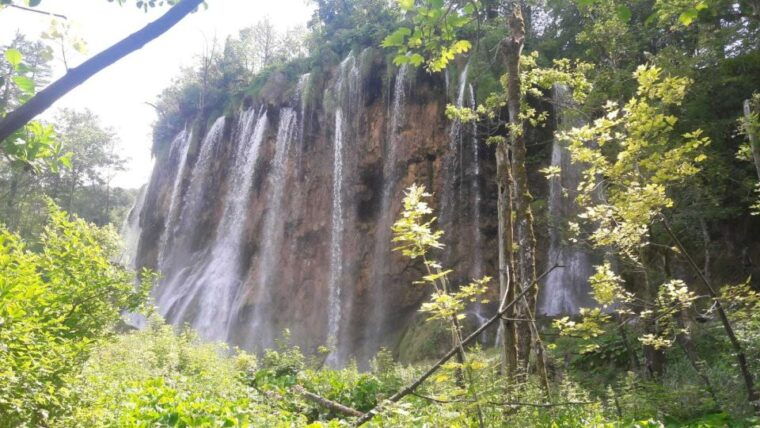 split-trogir-to-zagreb-private-transfer-with-plitvice-lakes