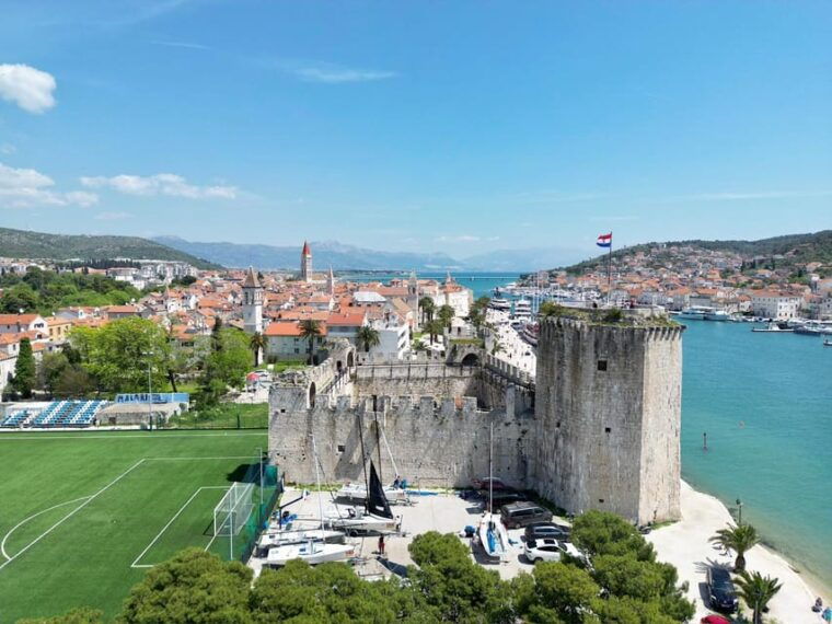 split-unesco-treasures-and-blue-lagoon-tour