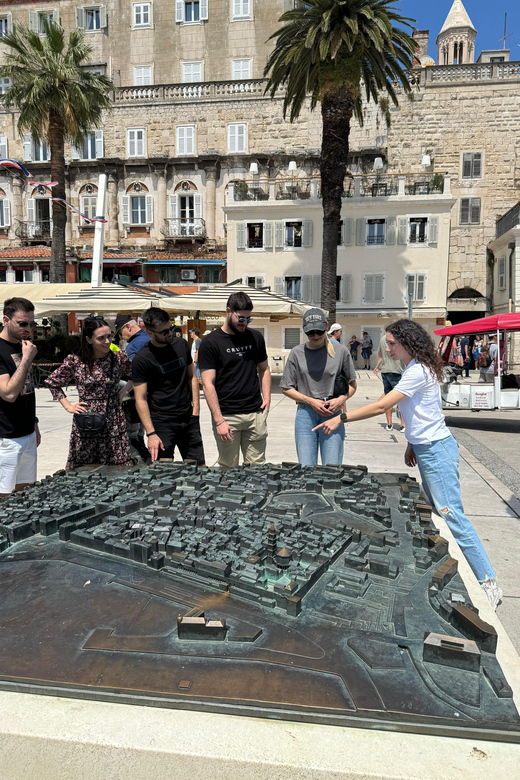 split-walking-tour-history-legends-tales-2