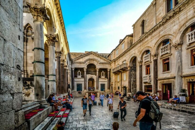 splits-secrets-private-walking-tour-with-a-panoramic-view-2