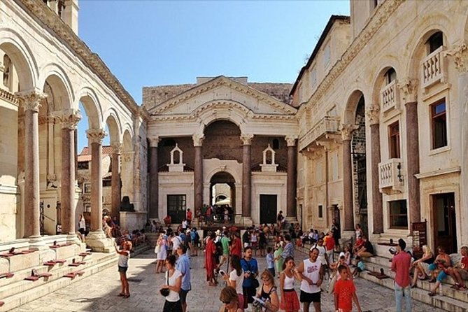 splits-secrets-private-walking-tour-with-a-panoramic-view