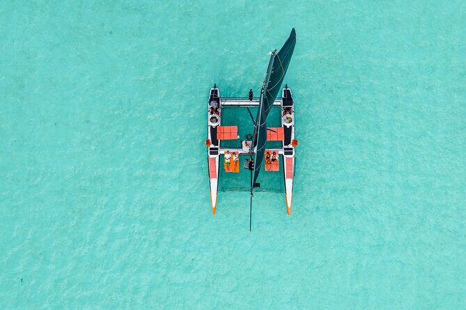 SPORT PRIVATE Catamaran Bora Bora : Half Day Trip - FAQ