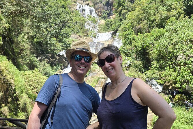 Sri Lanka 10 Day Guided Tour with Meals and Transfers - FAQs