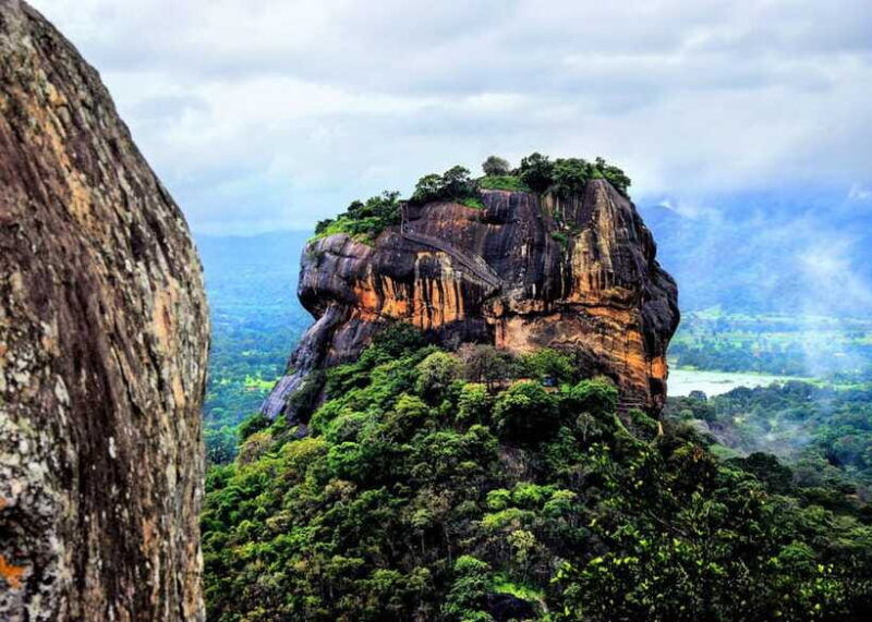 sri-lanka-3-day-sigiriya-udawalawe-kandy-bentota-ella