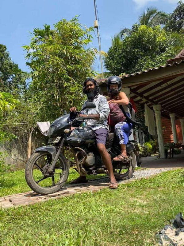 sri-lanka-bentota-motorbike-sightseeing-tours