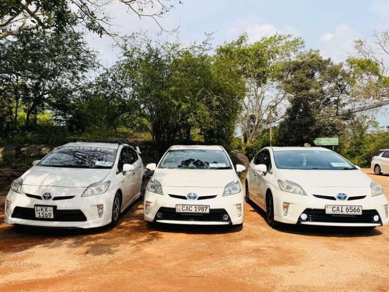 sri-lanka-car-rental-with-driver-3-days-minimum-180km-day