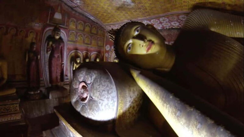 sri-lanka-cultural-triangle-hill-country-and-aborigines