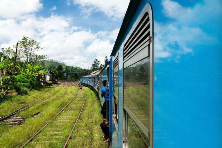 sri-lanka-cultural-triangle-hill-country-and-aborigines