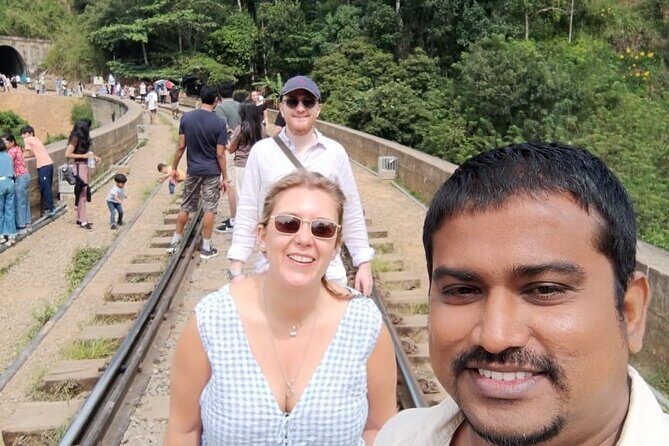 Sri Lanka Heritage and Beach Luxury Escape 12 Days 11 Nights - Key Points