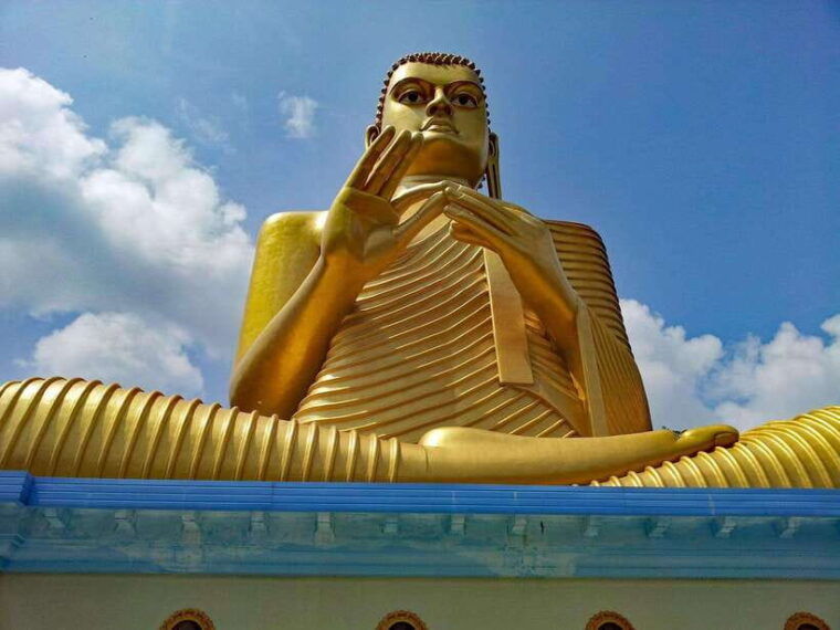sri-lanka-private-10-day-round-tour-car-guide-hotels-food