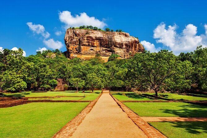 Sri Lanka Round Tour-Sigiriya, Ella Train Ride Safari Adventure - Key Points