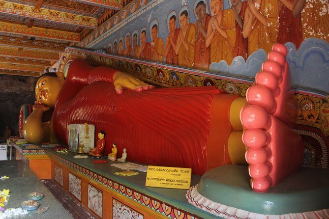 Sri Lanka Tour/6 Days+Friendly Chauffeur +vehicle+accommodation H/B basis - Travel Style and Suitability