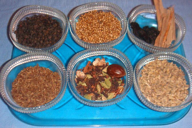 Sri Lankan Cooking with Tricks - An In-Depth Look at the Sri Lankan Cooking with Tricks Tour