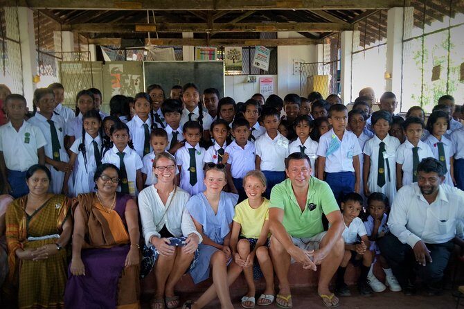 Sri Lankan Happy Faces - Key Points