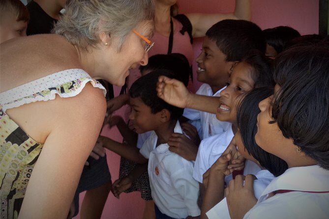 Sri Lankan Happy Faces - What Makes This Tour Special?
