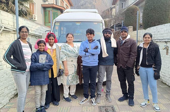 Srinagar Airport to Dal Lake Taxi Service - Why Travelers Appreciate This Service