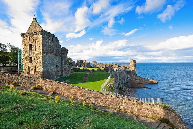 st-andrews-scenic-stroll-a-walking-exploration
