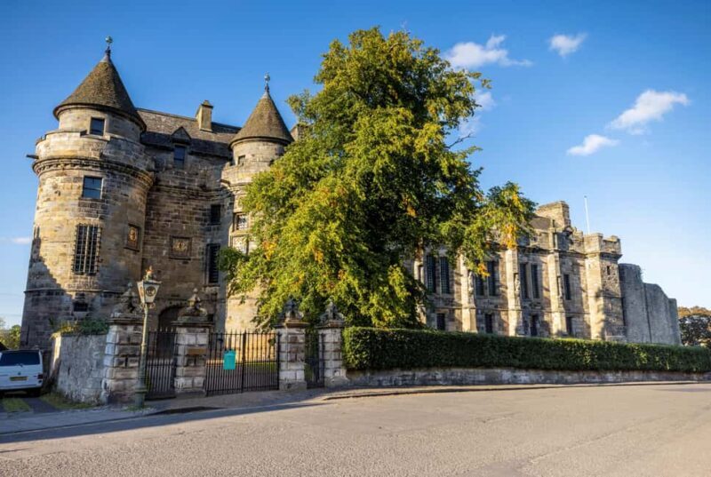 St Andrews & the Fishing Villages of Fife from Edinburgh - Falkland: An Enchanting Village with Royal Ties