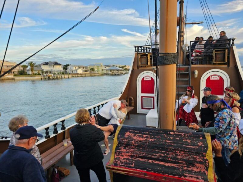 St. Augustine: Black Raven Tropical Sunset Cruise - FAQ