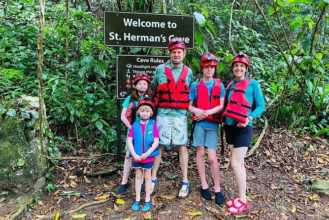 st-hermans-cave-tubing-with-swimming-in-the-inland-blue-hole